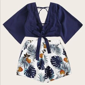 NWOT 🦹🏼‍♀️ 2pc navy & tropical short set